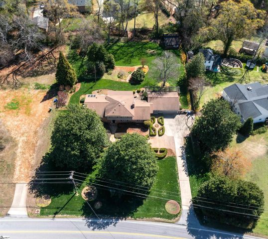 731 Parkins Mill Road, Greenville, SC 29607