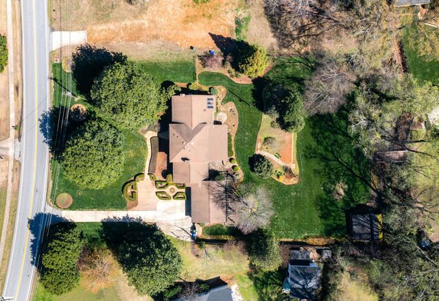 731 Parkins Mill Road, Greenville, SC 29607