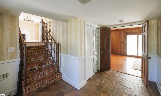 731 Parkins Mill Road, Greenville, SC 29607