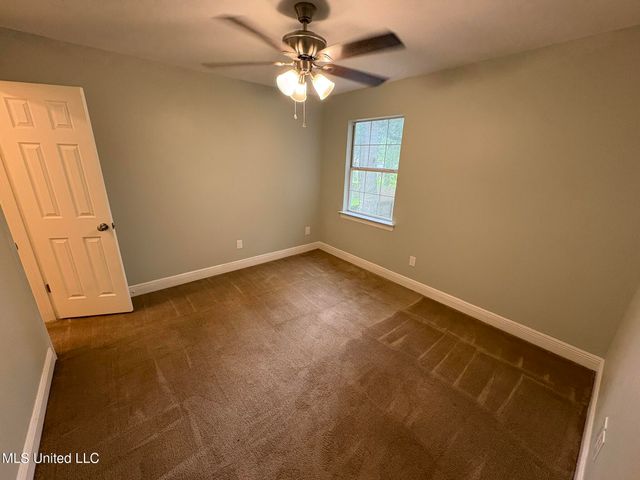 4700 Sawmill Road, Moss Point, MS 39563