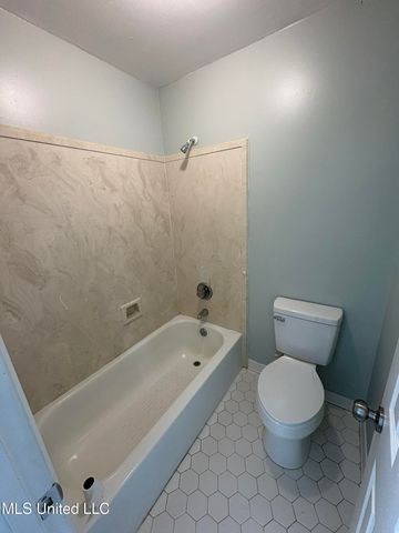 4700 Sawmill Road, Moss Point, MS 39563