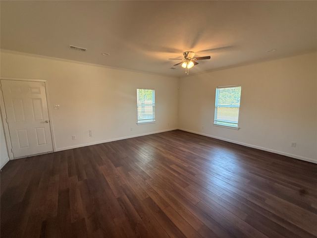 101 Boone Street, Terrell, TX 75160