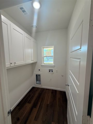 101 Boone Street, Terrell, TX 75160