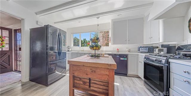 3527 Fairchild, La Crescenta, CA 91214
