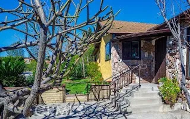 3527 Fairchild, La Crescenta, CA 91214