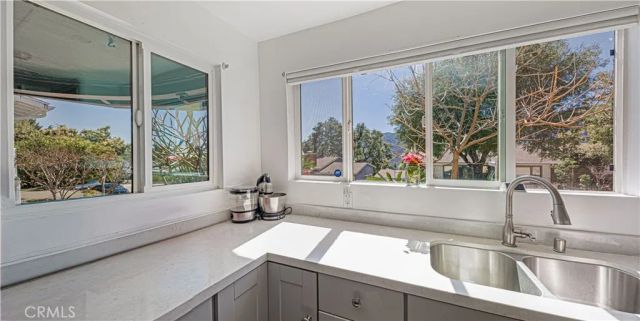 3527 Fairchild, La Crescenta, CA 91214