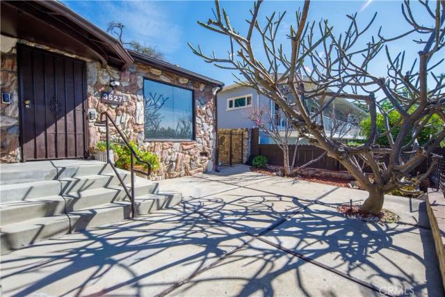 3527 Fairchild, La Crescenta, CA 91214