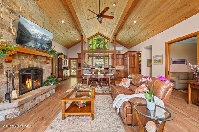 294 Rincon Dr, Sandpoint, ID 83864