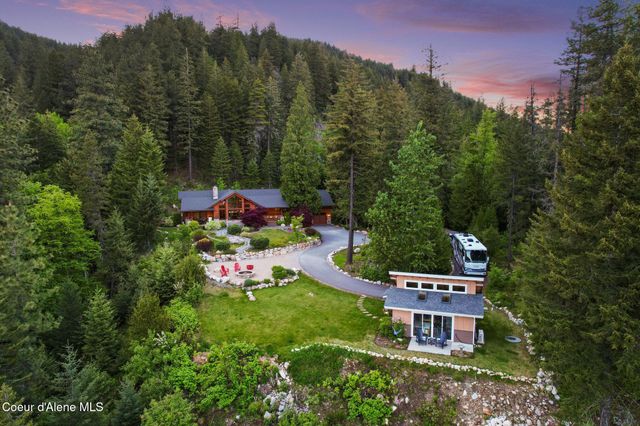 294 Rincon Dr, Sandpoint, ID 83864