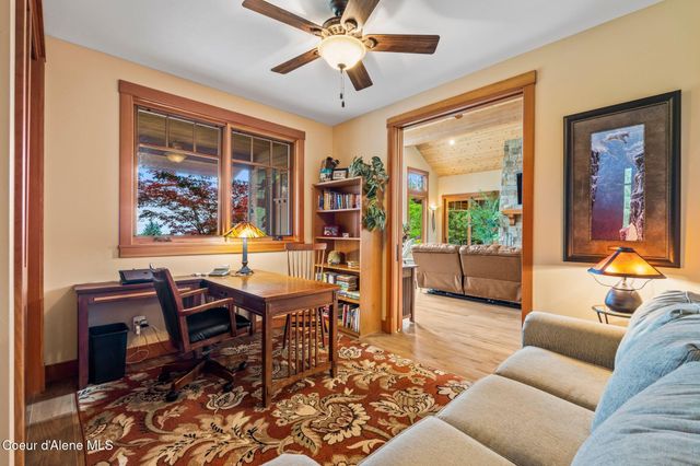 294 Rincon Dr, Sandpoint, ID 83864