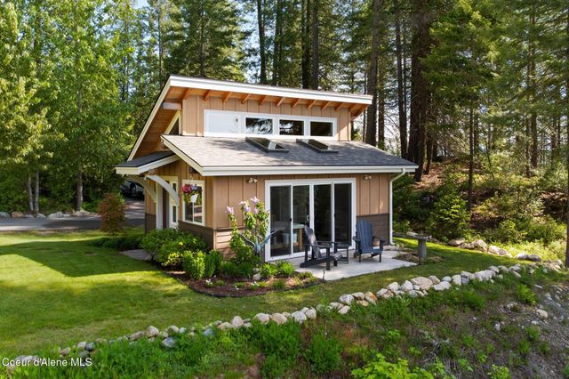 294 Rincon Dr, Sandpoint, ID 83864
