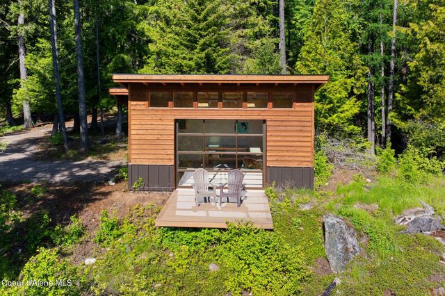 294 Rincon Dr, Sandpoint, ID 83864