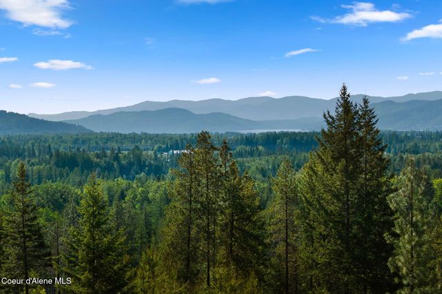 294 Rincon Dr, Sandpoint, ID 83864