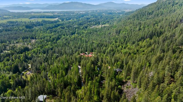 294 Rincon Dr, Sandpoint, ID 83864