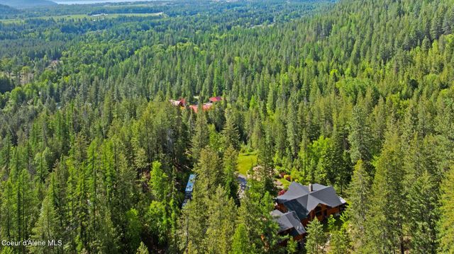 294 Rincon Dr, Sandpoint, ID 83864