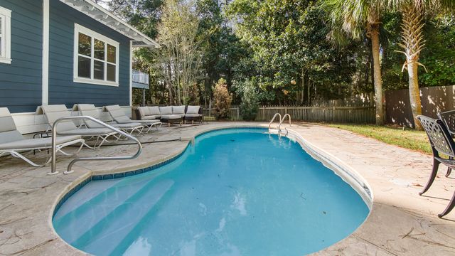 141 San Juan Avenue, Santa Rosa Beach, FL 32459