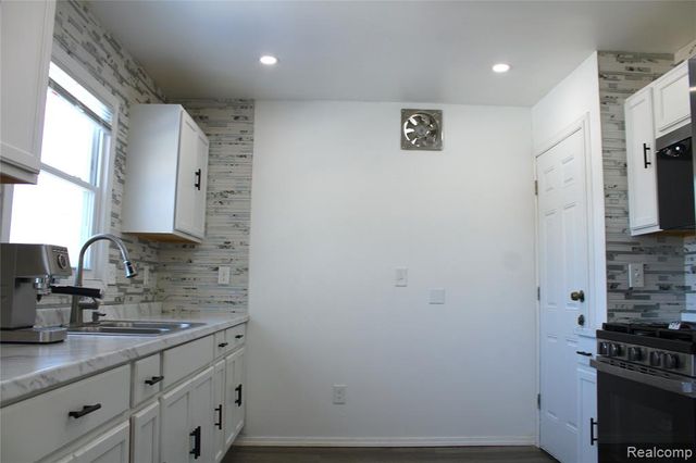 4539 Trumbull Drive, Flint, MI 48504