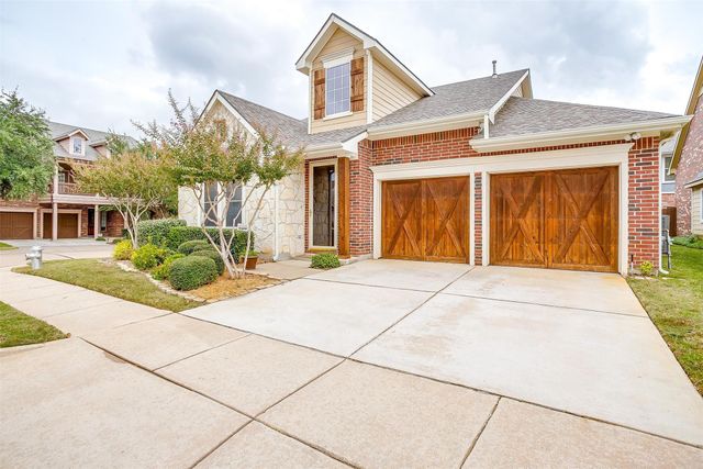2210 Eagles Nest Drive, Euless, TX 76039