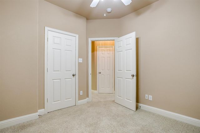 2210 Eagles Nest Drive, Euless, TX 76039