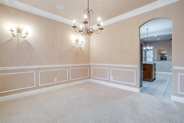 2210 Eagles Nest Drive, Euless, TX 76039