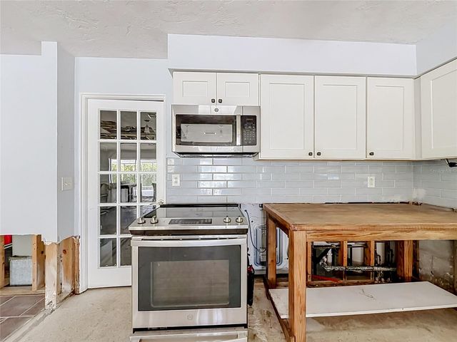 7905 11TH AVENUE S, St Petersburg, FL 33707