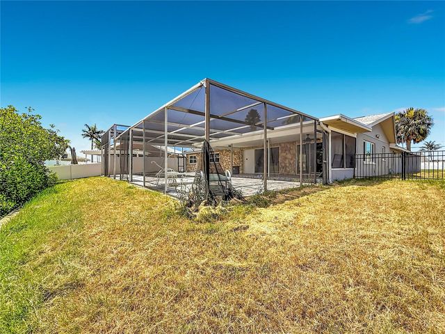 7905 11TH AVENUE S, St Petersburg, FL 33707