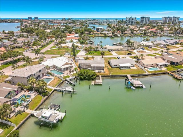 7905 11TH AVENUE S, St Petersburg, FL 33707