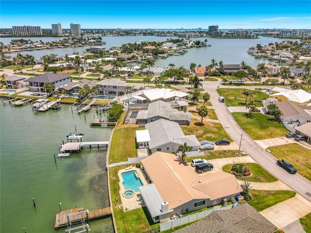 7905 11TH AVENUE S, St Petersburg, FL 33707