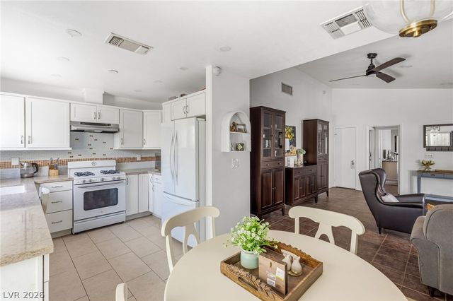 760 Thousand Oaks Drive, Las Vegas, NV 89123