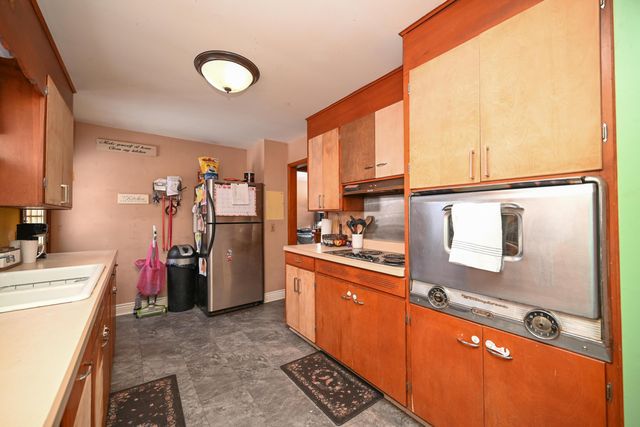 1900 Somerlot Hoffman Road W, Marion, OH 43302