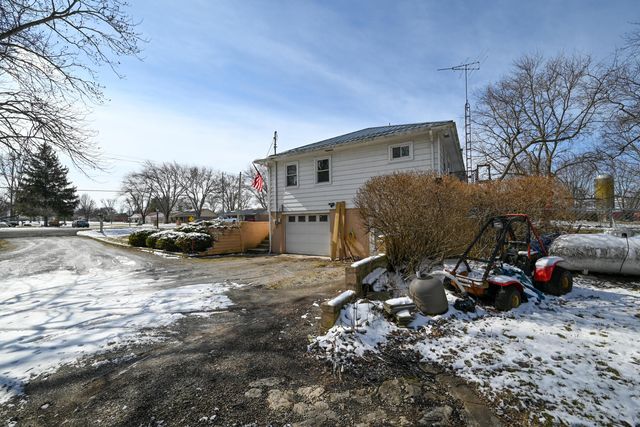 1900 Somerlot Hoffman Road W, Marion, OH 43302