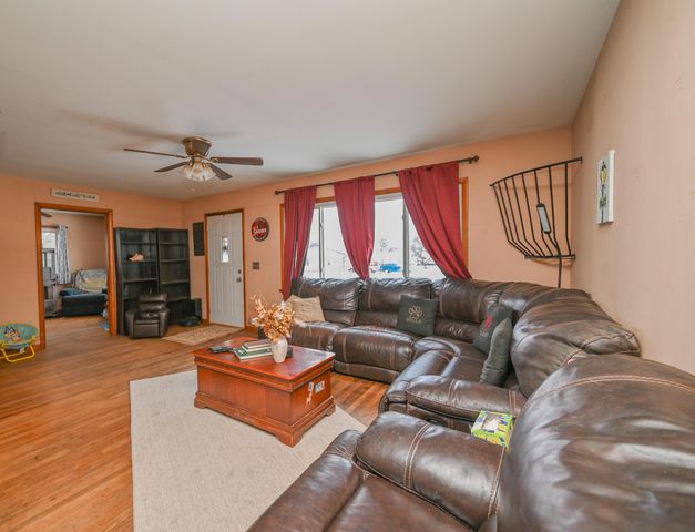 1900 Somerlot Hoffman Road W, Marion, OH 43302