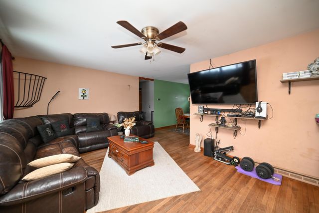 1900 Somerlot Hoffman Road W, Marion, OH 43302