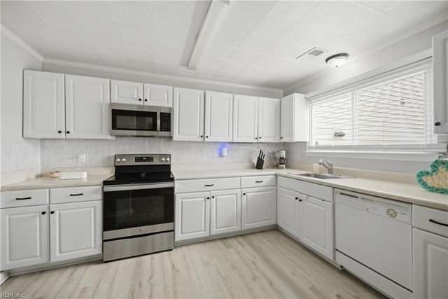 1220 Ferndale CT, Virginia Beach, VA 23464