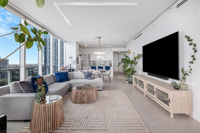 2020 N Bayshore Dr 2510, Miami, FL 33137