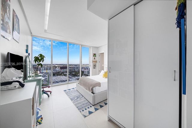 2020 N Bayshore Dr 2510, Miami, FL 33137