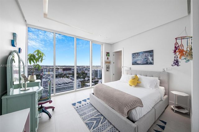 2020 N Bayshore Dr 2510, Miami, FL 33137