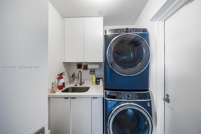 2020 N Bayshore Dr 2510, Miami, FL 33137