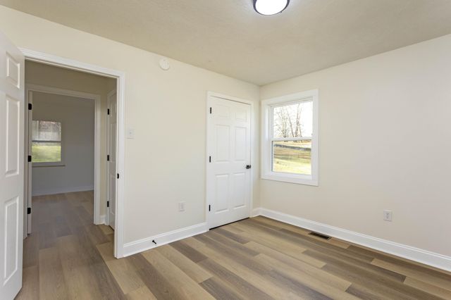 520 Tennessee Street, Spring City, TN 37381