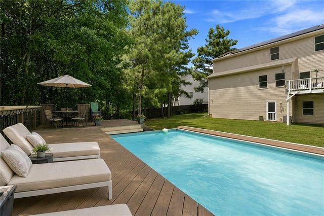 1410 Miller Cove Lane, Bethlehem, GA 30620