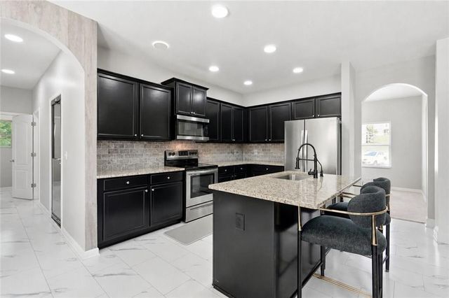 1410 Miller Cove Lane, Bethlehem, GA 30620