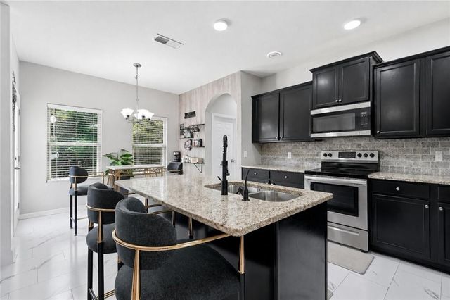 1410 Miller Cove Lane, Bethlehem, GA 30620