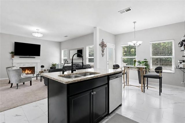 1410 Miller Cove Lane, Bethlehem, GA 30620