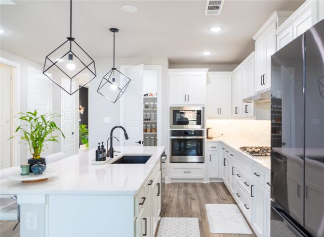 2220 Lazy Dog Lane, Northlake, TX 76247