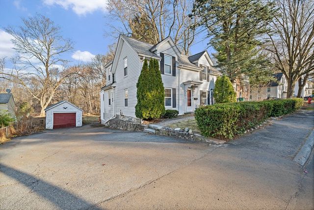 17 Wright Street, Woburn, MA 01801