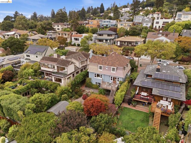 824 Oxford St, Berkeley, CA 94707