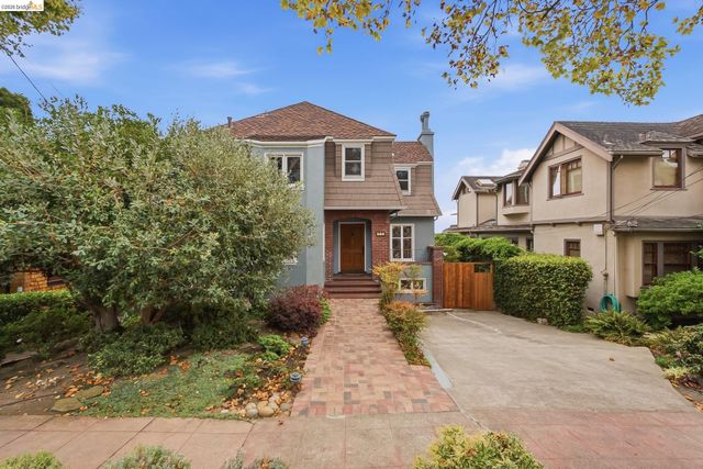 824 Oxford St, Berkeley, CA 94707