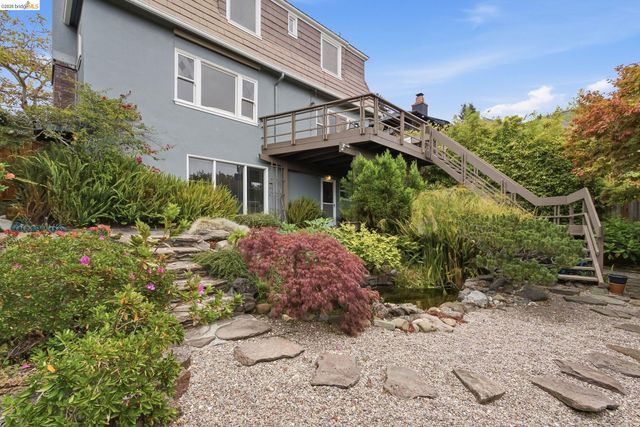 824 Oxford St, Berkeley, CA 94707