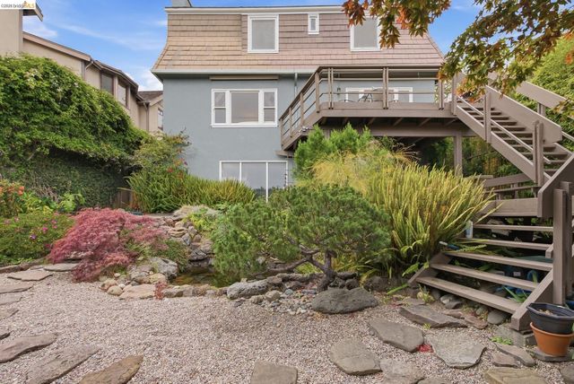 824 Oxford St, Berkeley, CA 94707