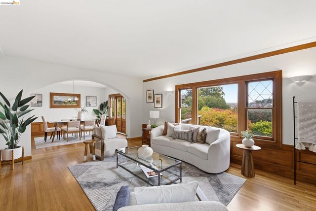 824 Oxford St, Berkeley, CA 94707